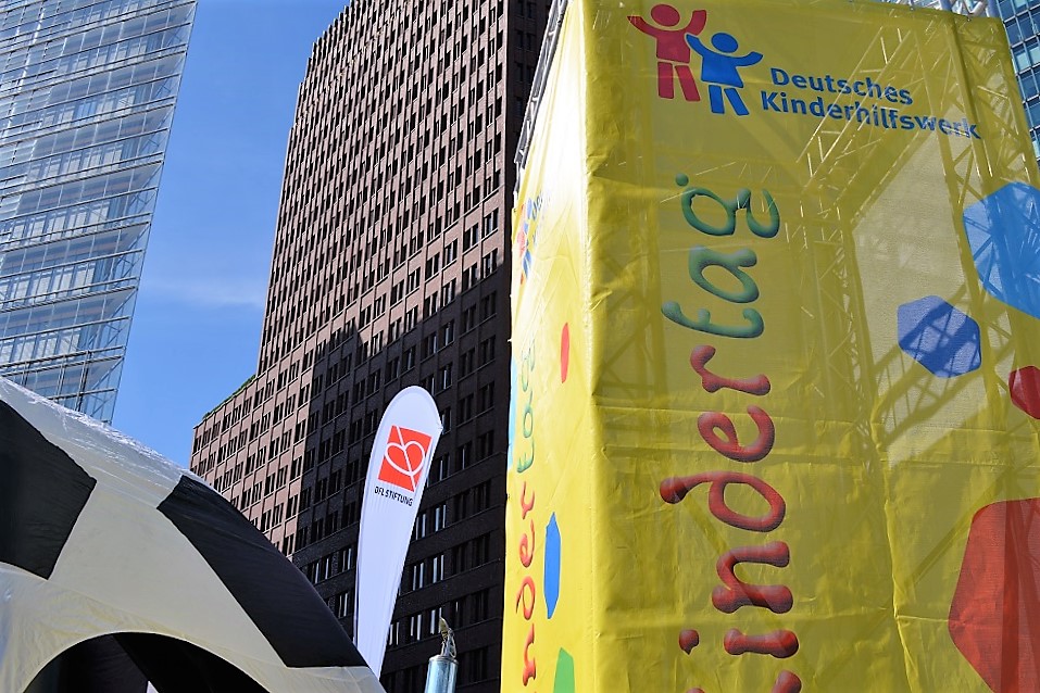 Startschuss für gemeinsames Engagement der DFL Stiftung und des DKHW