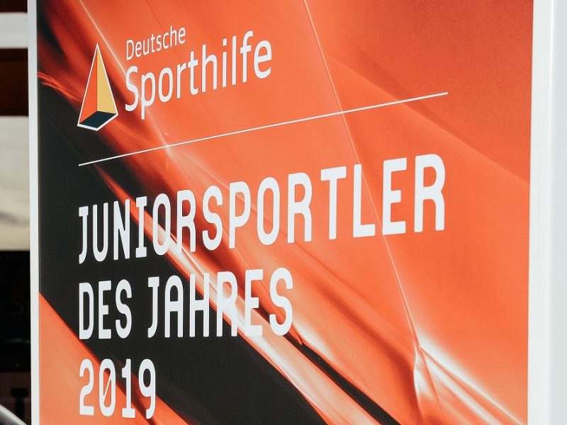 "Logo der Deutschen Sporthilfe mit dem Schriftzug 'JUNIORSPORTLER DES JAHRES 2019'"
