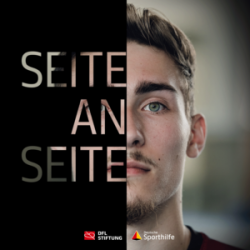 Nick Klessing, Kunstturner, porträtiert. Die Bildhälfte zeigt ihn im Profil, mit Blick nach links. Die andere Hälfte ist in Schwarz gehalten, mit dem Text "Seite an Seite" in weißer Schrift. DFL Stiftung Logo und das Logo der Deutschen Sporthilfe sind im unteren Bereich des Bildes zu sehen.