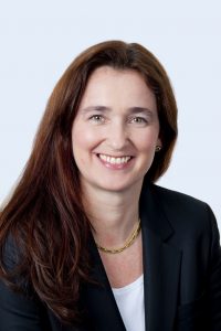 Portraitfoto von Clarissa Sagerer-Schlockermann