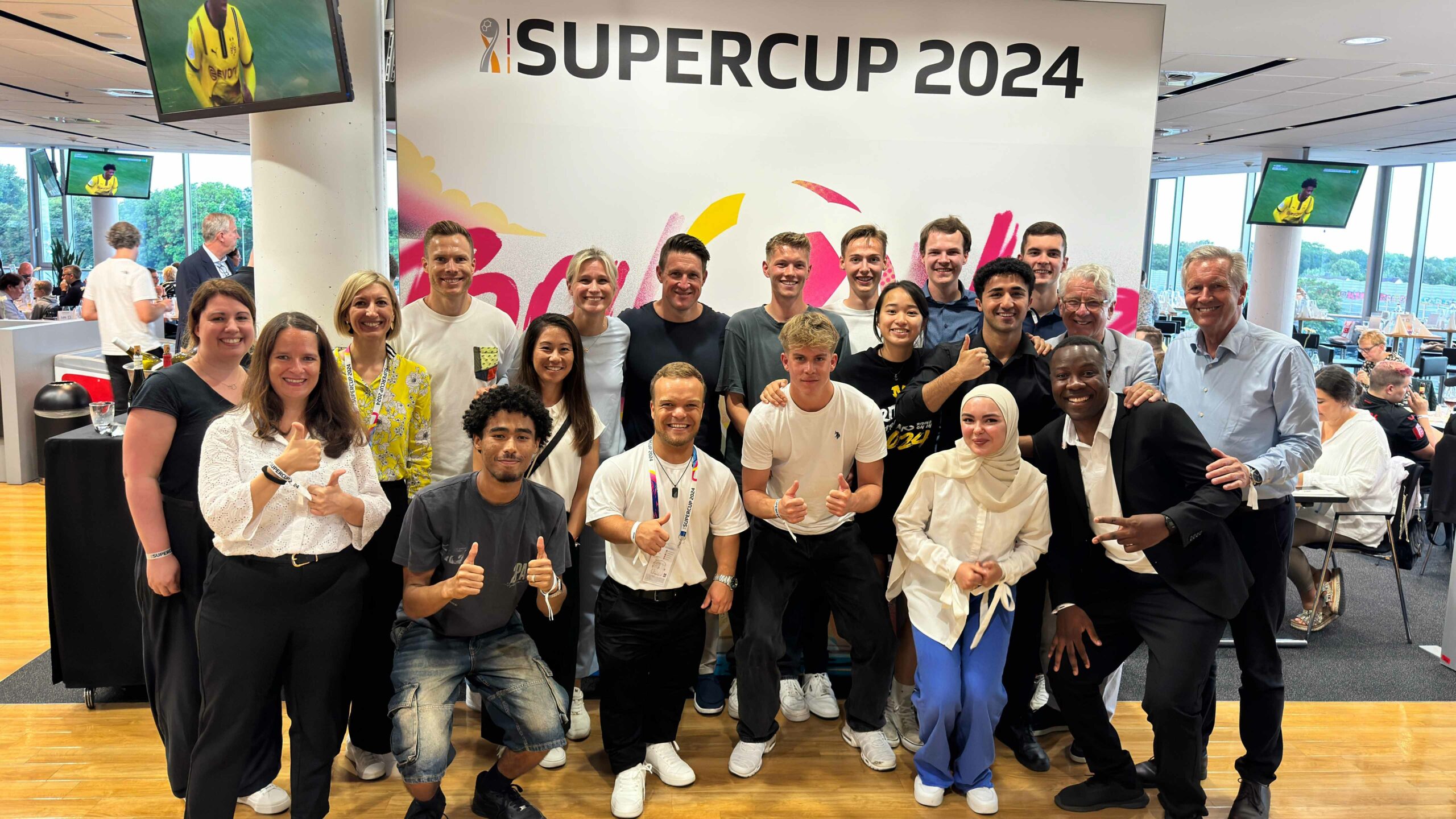 Der Next Gen Jugendbeirat trifft beim Supercup 2024 auf das Kuratorium